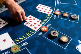 Hot Pot payout breakdown showing hand rankings and bonus multipliers on probintang33